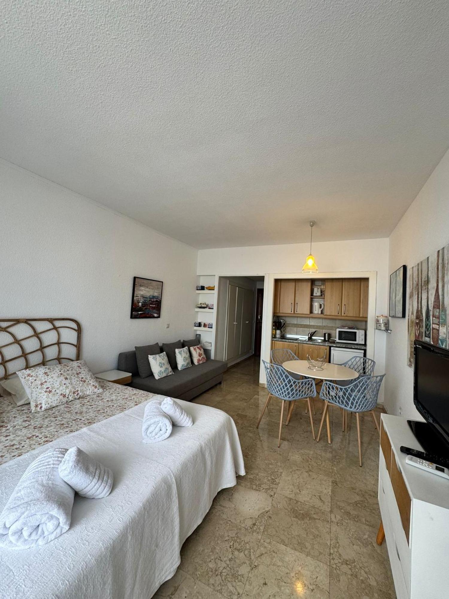 Castillo Santa Clara Torremolinos Room photo
